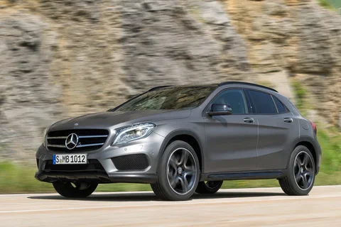 Mercedes-Benz GLA 220 CDI 2014 view 6