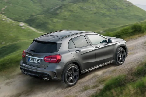 Mercedes-Benz GLA 220 CDI 2014 view 8