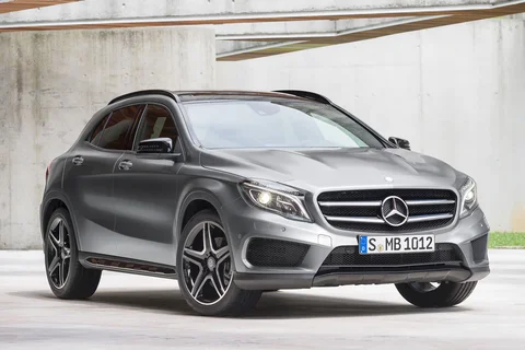 Mercedes-Benz GLA 220 CDI 2014 view 10