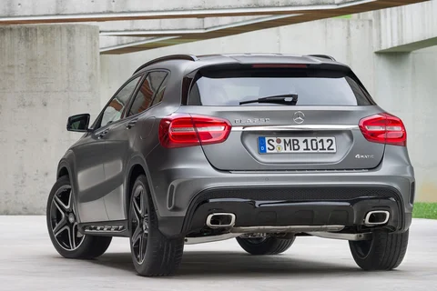 Mercedes-Benz GLA 220 CDI 2014 view 11