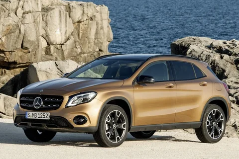 Mercedes-Benz GLA 220 d 2017 view 7