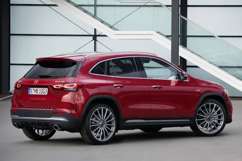 Mercedes-Benz GLA 200 2020 view 7