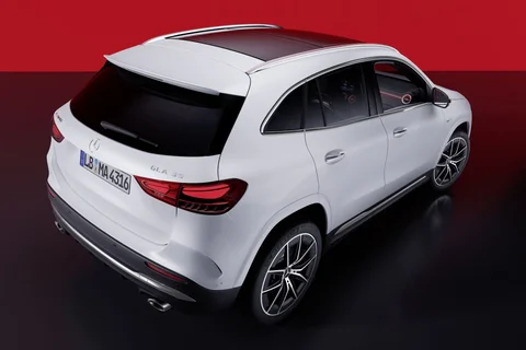 Mercedes-Benz GLA 250 e Business Solution 2025 view 7