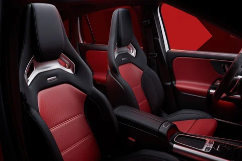 Mercedes-Benz GLA 250 e Business Solution 2025 view 9