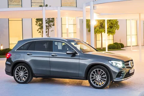 Mercedes-Benz GLC 350 e 4MATIC 2016 view 5