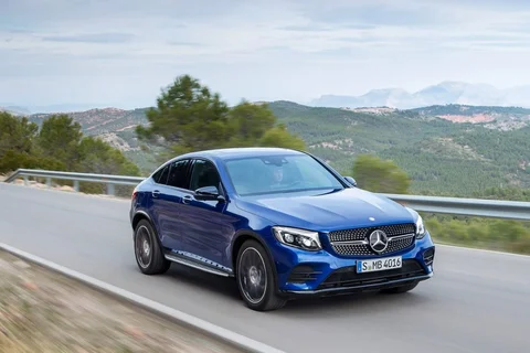 Mercedes-Benz GLC 350 e 4MATIC Coupé 2016 view 5