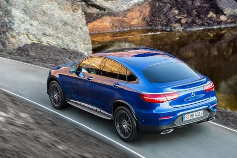 Mercedes-Benz GLC 350 e 4MATIC Coupé 2016 view 11