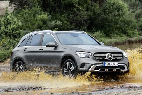 Mercedes-Benz GLC 200 2019 view 3