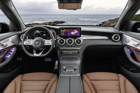 Mercedes-Benz GLC 200 2019 view 7