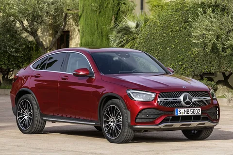 Mercedes-Benz GLC 200 d Coupé 2019 view 3