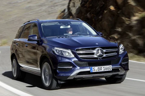 Mercedes-Benz GLE 500 e 4Matic 2015 view 6