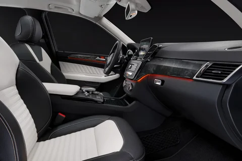Mercedes-Benz GLE 500 e 4Matic 2015 view 9