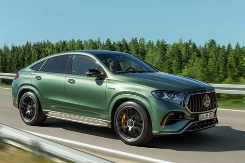 Mercedes-Benz GLE Coupé 450 d 4MATIC AMG Line 2026 suv pohled 4