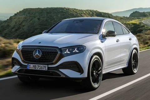 Mercedes-Benz GLE Coupé 450 d 4MATIC AMG Line 2026 suv pohled 11