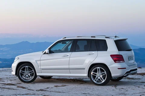 Mercedes-Benz GLK 200 2013 view 9