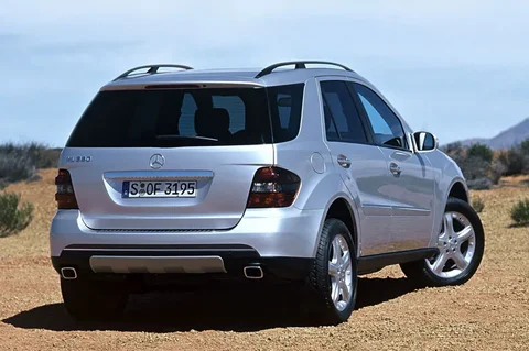 Mercedes-Benz Třída M ML 320 CDI 2005 view 9