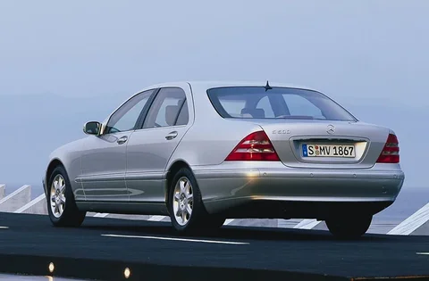 Mercedes-Benz Třída S S 400 CDI 2000 view 4