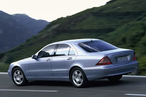 Mercedes-Benz Třída S S 320 CDI 2002 view 4