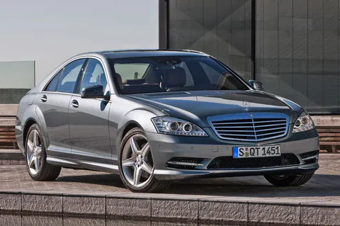 Mercedes-Benz Třída S S 500 2009 view 2