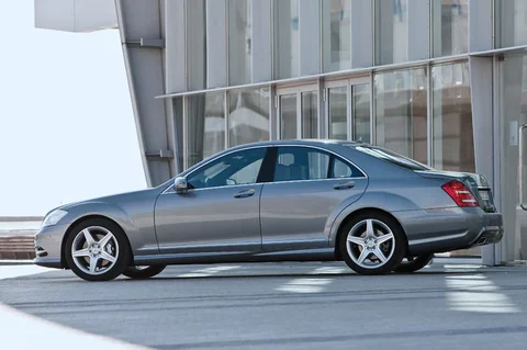 Mercedes-Benz Třída S S 500 2009 view 3