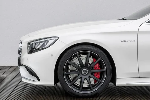 Mercedes-Benz Třída S S 500 Coupé 2015 view 3