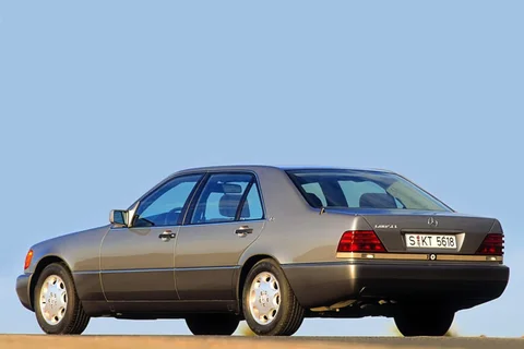 Mercedes-Benz Třída S 300 SD 1993 view 6