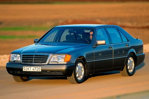 Mercedes-Benz Třída S 300 SD 1993 view 9