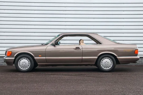 Mercedes-Benz Třída S 560 SEC 1985 view 4