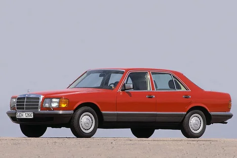 Mercedes-Benz Třída S 500 SEL 1980 view 4