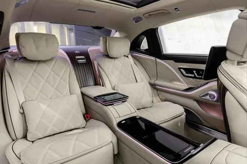 Mercedes-Benz Třída S Maybach S 580 e 4MATIC 2021 view 9