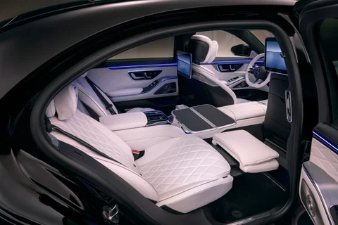 Mercedes-Benz Κλάση S S 450 e 2026 view 2