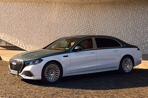 Mercedes-Benz Κλάση S Maybach S 580 e 4MATIC 2026 view 2