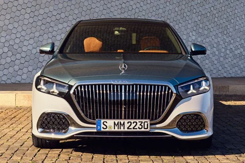 Mercedes-Benz Κλάση S Maybach S 580 e 4MATIC 2026 view 8