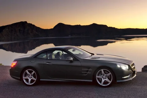 Mercedes-Benz SL 400 2014 view 11