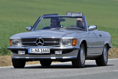 Mercedes-Benz SL 500 SL 1985 view 6