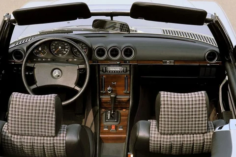 Mercedes-Benz SL 500 SL 1980 view 2