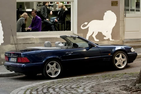 Mercedes-Benz SL 320 1995 view 5