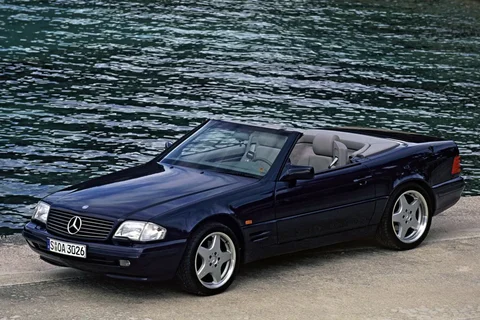 Mercedes-Benz SL 320 1995 view 2