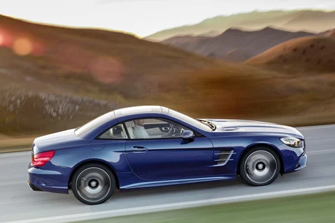 Mercedes-Benz SL 500 2016 view 2