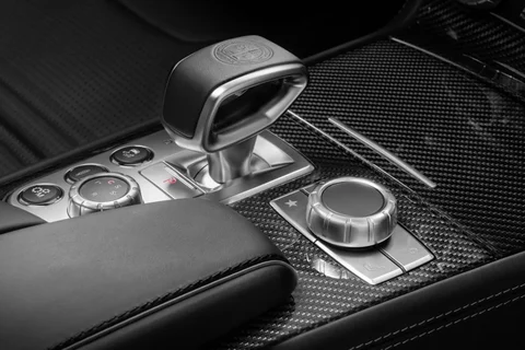 Mercedes-Benz SL 500 2016 view 11