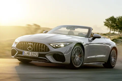 Mercedes-Benz SL 63 AMG S E Performance 2024 view 11