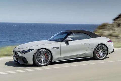Mercedes-Benz SL 63 AMG S E Performance 2024 view 12
