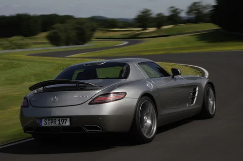 Mercedes-Benz SLS AMG GT 2012 view 5