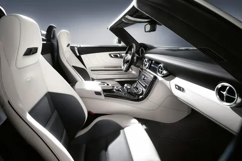 Mercedes-Benz SLS AMG 2011 front view