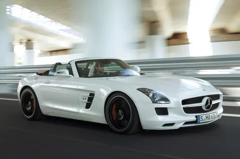 Mercedes-Benz SLS AMG Roadster 2011 view 3