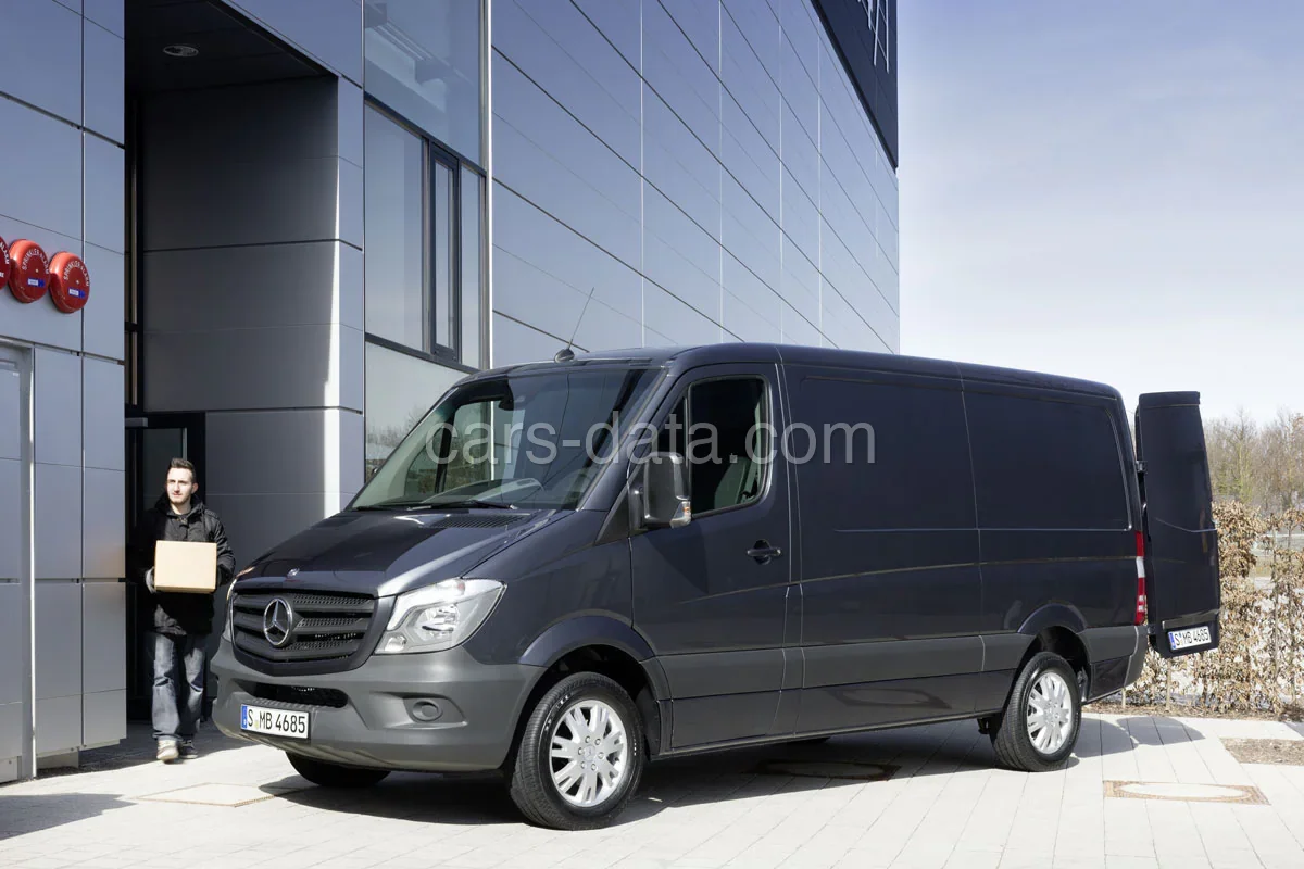 Mercedes-Benz Sprinter WB1 210 CDI Functional 2013 front view