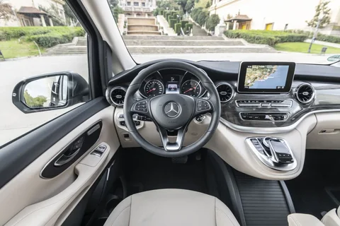 Mercedes-Benz Třída V V 220 d Extra Long 2019 view 5