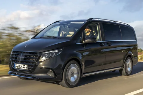 Mercedes-Benz Třída V V 250 d Extra Long 2024 view 2