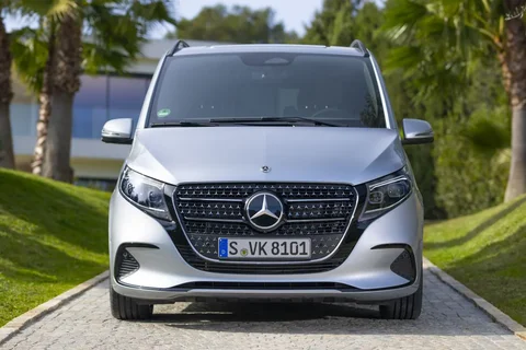 Mercedes-Benz Třída V V 250 d Extra Long 2024 view 8