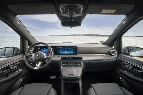 Mercedes-Benz Třída V V 250 d Extra Long 2024 view 10